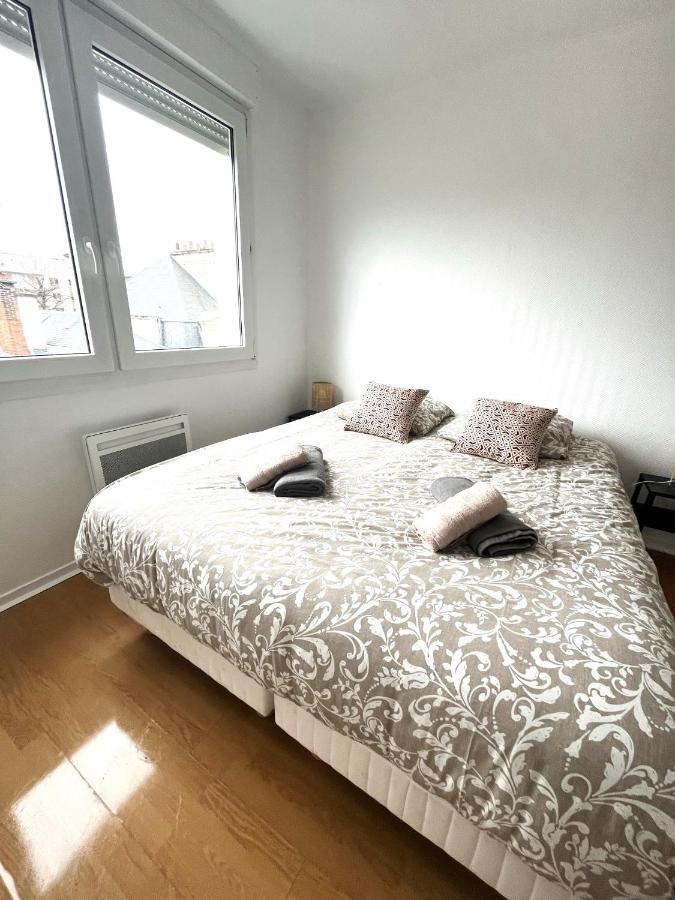 Charmant Appartement Proche Centre Ville แร็งส์ ภายนอก รูปภาพ