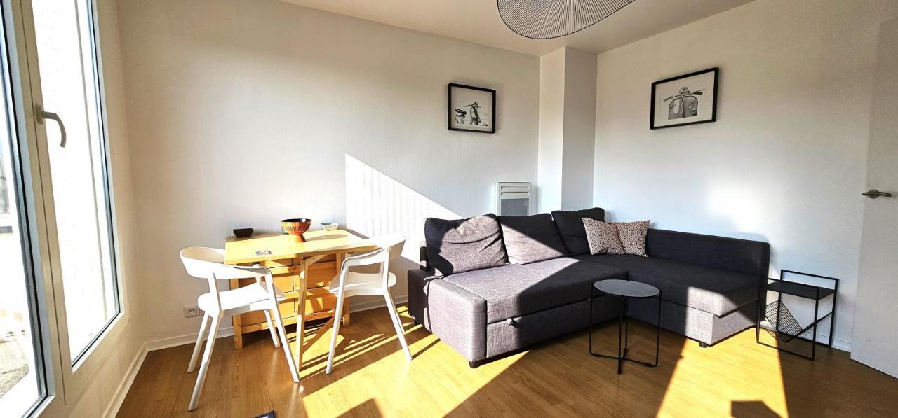 Charmant Appartement Proche Centre Ville แร็งส์ ภายนอก รูปภาพ