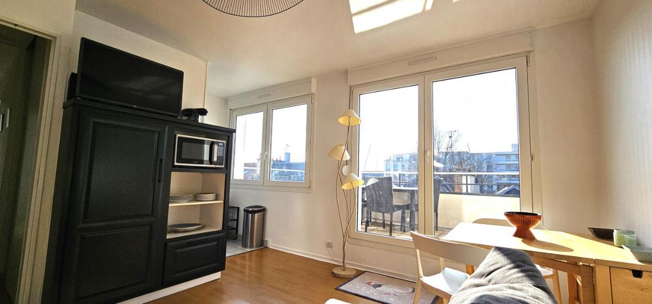 Charmant Appartement Proche Centre Ville แร็งส์ ภายนอก รูปภาพ