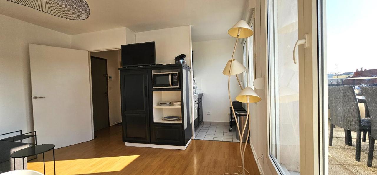 Charmant Appartement Proche Centre Ville แร็งส์ ภายนอก รูปภาพ