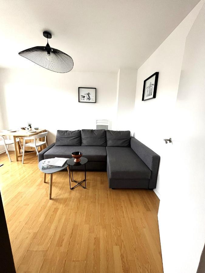 Charmant Appartement Proche Centre Ville แร็งส์ ภายนอก รูปภาพ